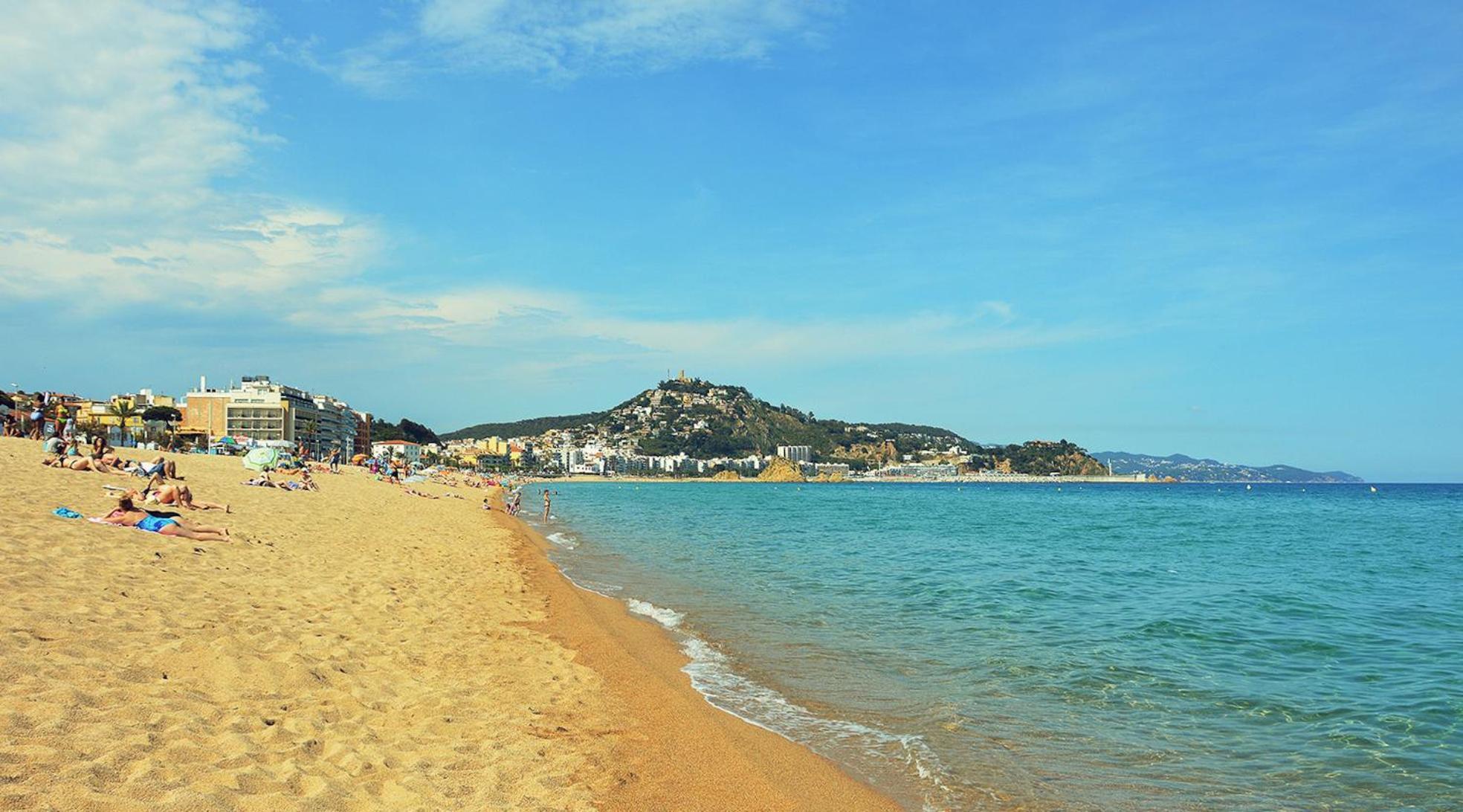 Golden Sunrise With Sea Views Apartment Blanes